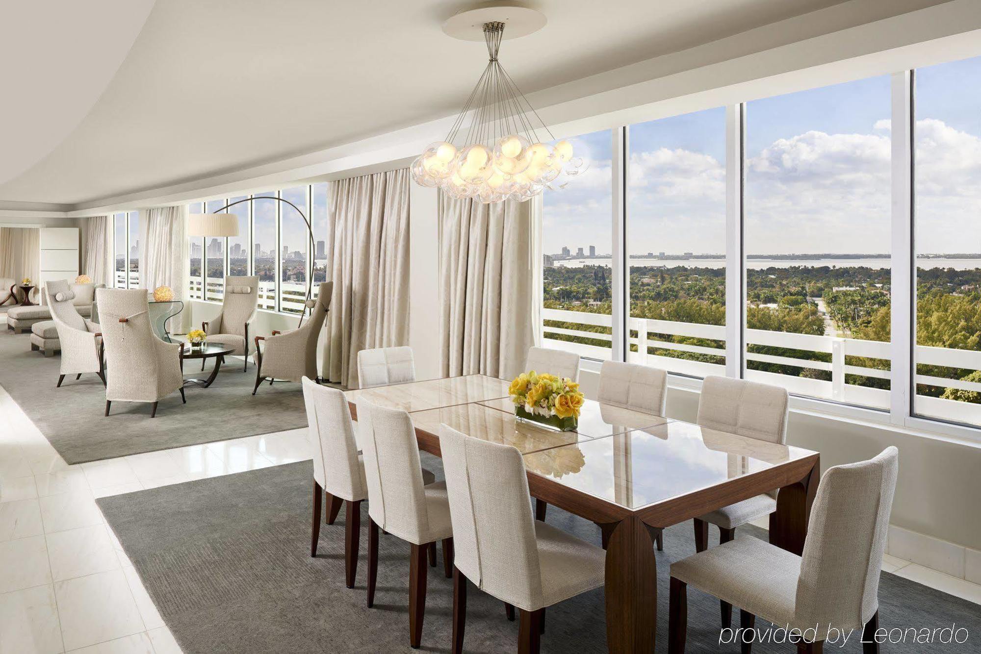 Fontainebleau Miami 5*