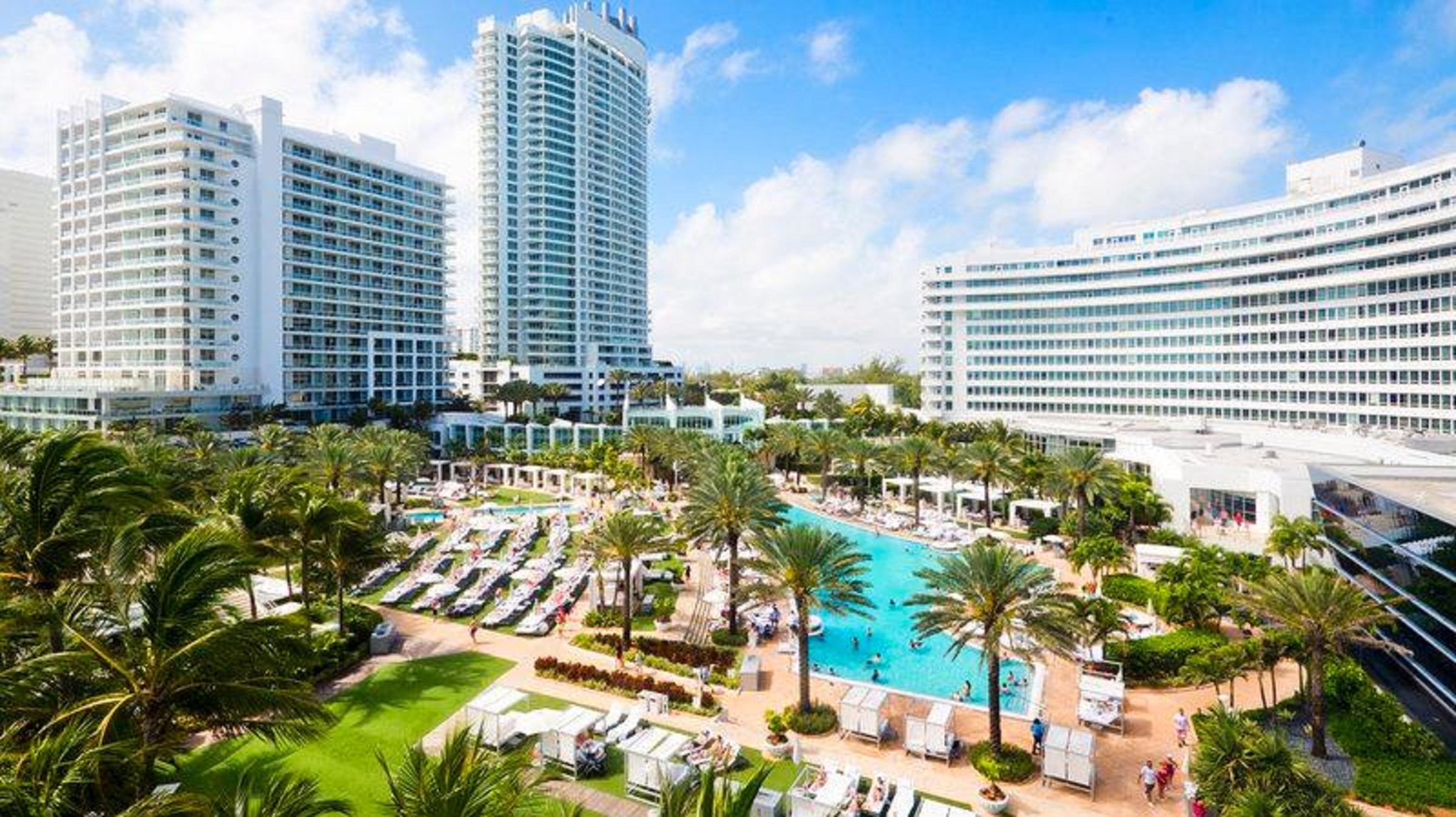 Station touristique Fontainebleau Miami 5*